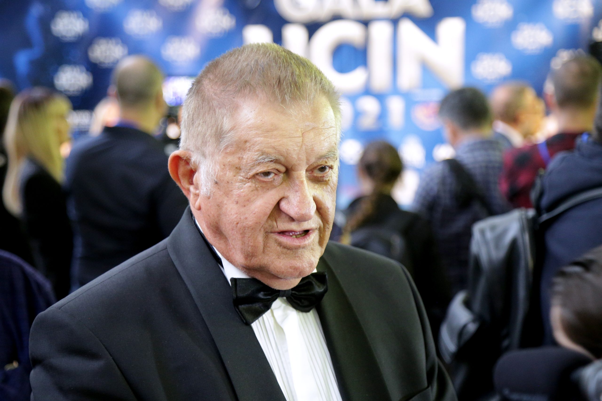 Alimentul pe care Dorel Vișan îl consumă în fiecare dimineață, vara: “Mă ajută să nu îmbătrânesc poate la fel de repede”. Așa se menține în formă la 86 de ani