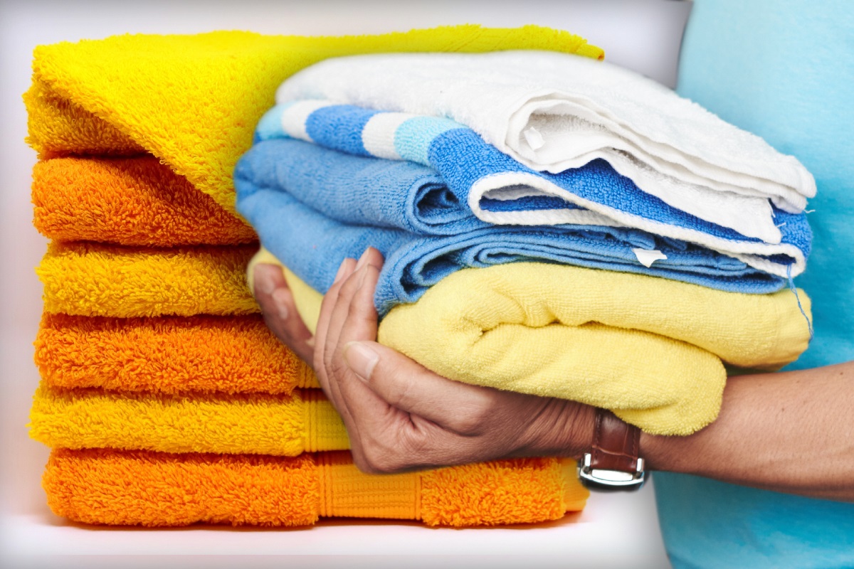 La cât timp se schimbă prosoapele de față