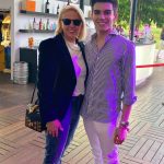 Ioana Valmar si fiul ei din căsnicia cu Calin Popescu Tariceanu