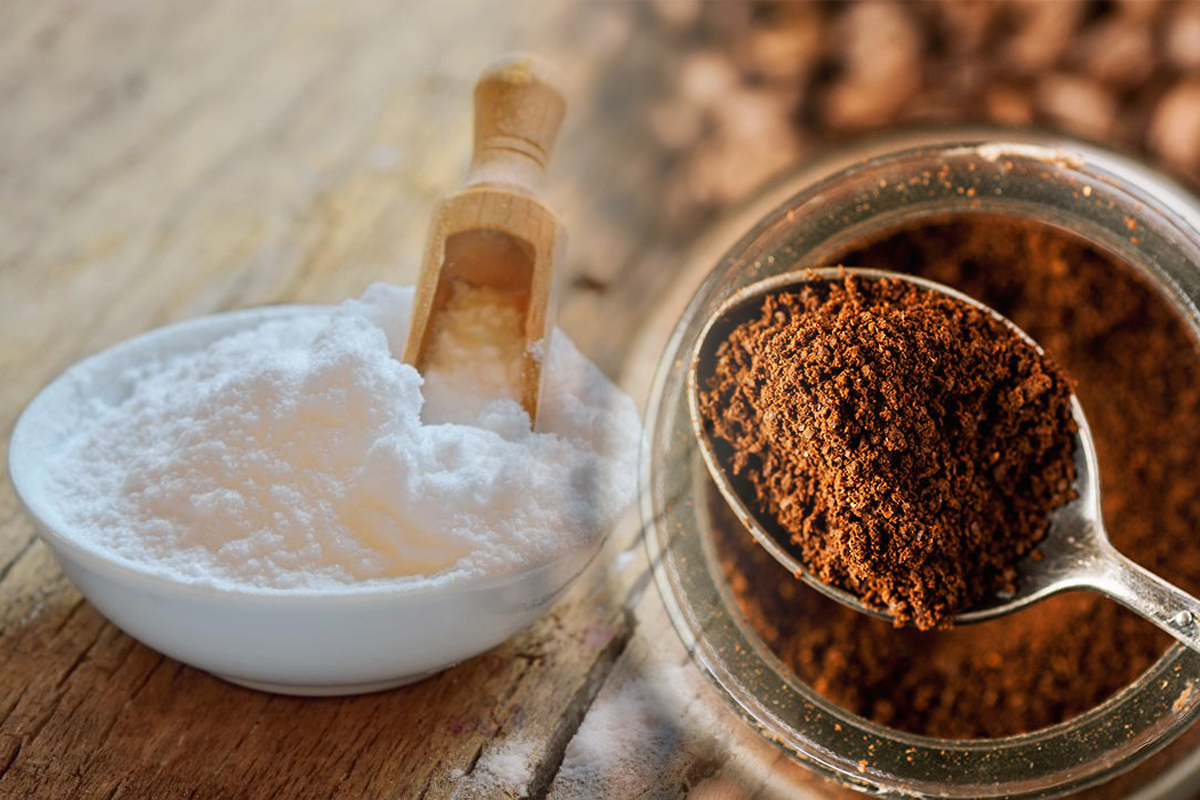 Amesteca bicarbonat cu doua linguri de cafea macinata si rezolvi o mare problema. Trucul pe care orice gospodina trebuie sa-l cunoasca