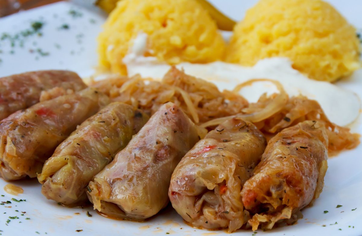 Când pui bulion la sarmale