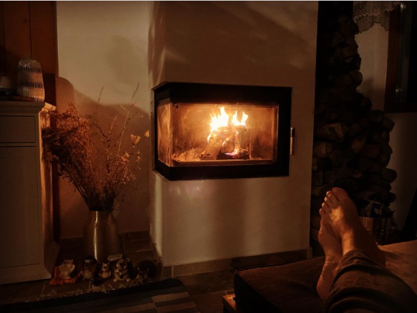 Cum arata casa pe care Dragos Bucur si Dana Nalbaru si-au facut-o la tara