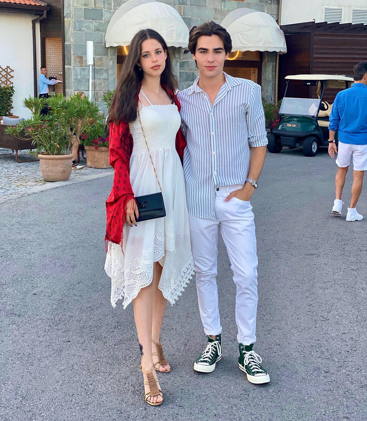 Ce studii are Andreea Marin. Aceasta este de fapt meseria ei de bază