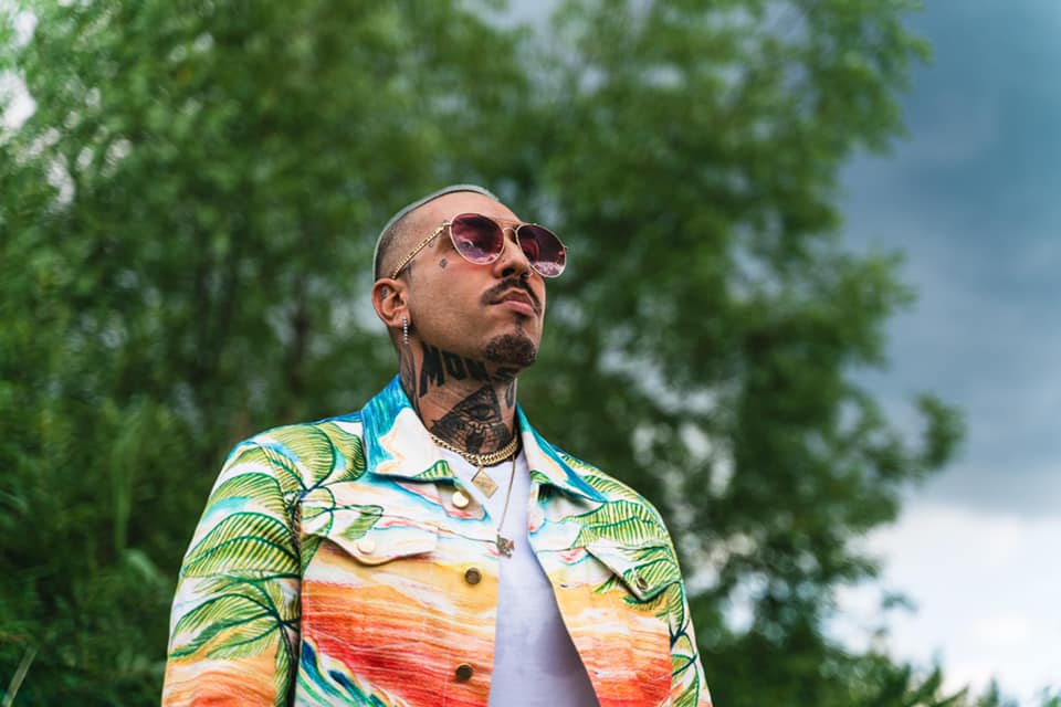 Ipostaza neobisnuita in care fanii il vor vedea pe Alex Velea in Baieti destepti 1