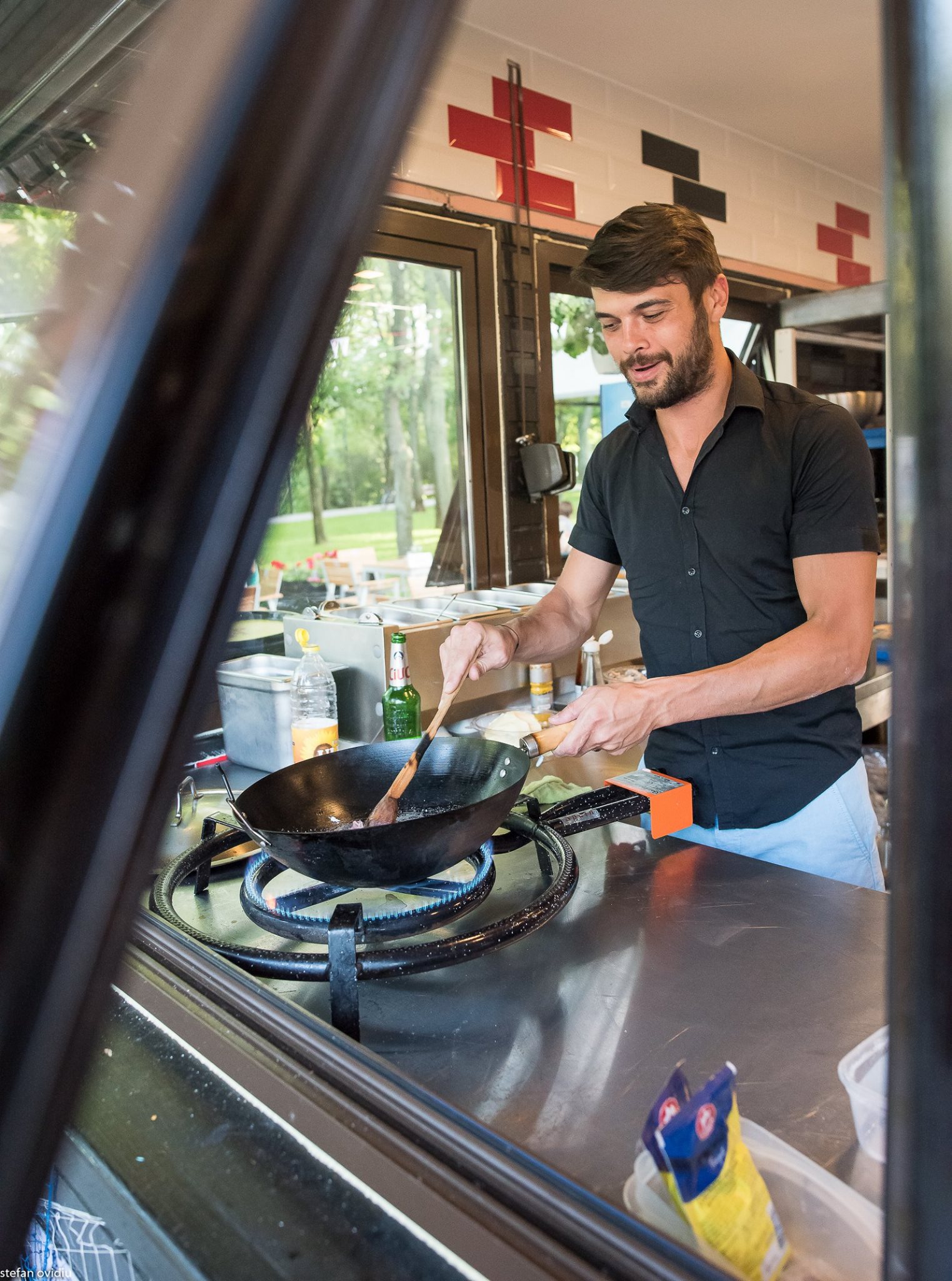 Marius Elisei, prima fotografie cu noua lui iubita 1