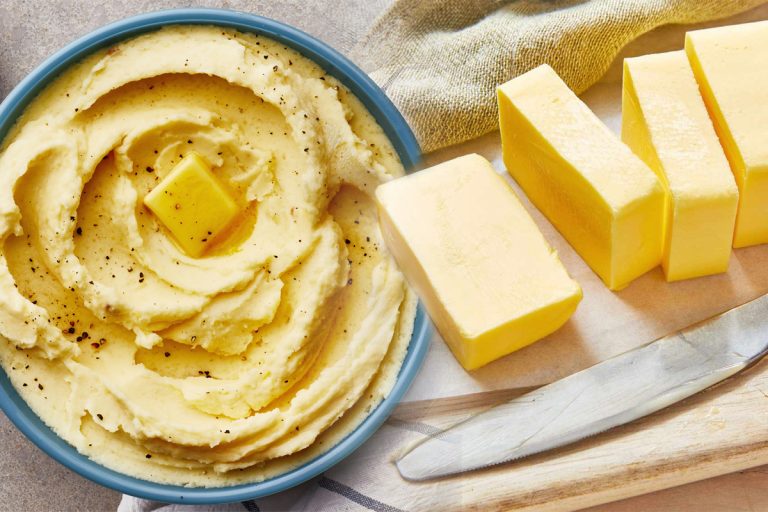 Nu mai pune unt în piure. Ingredientul știut doar de marii bucătari pentru un gust desăvârșit