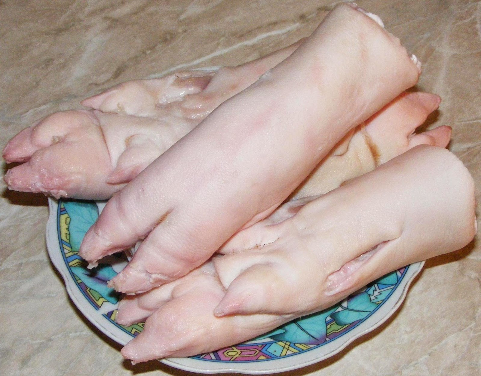 Piftie de porc ca acum 100 de ani