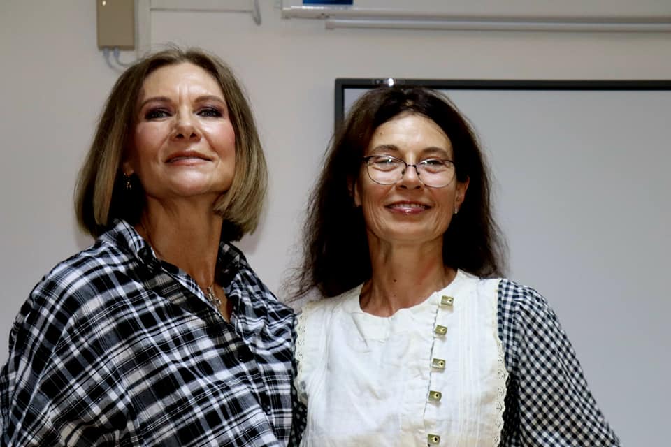 Romanita Iovan, ravisanta la 40 de ani de la absolvirea liceului 6