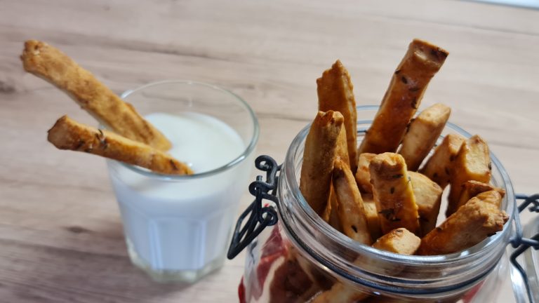 Cum faci cele mai bune sărățele cu cașcaval. Pașii pe care trebuie să-i urmezi pentru a obține un deliciu