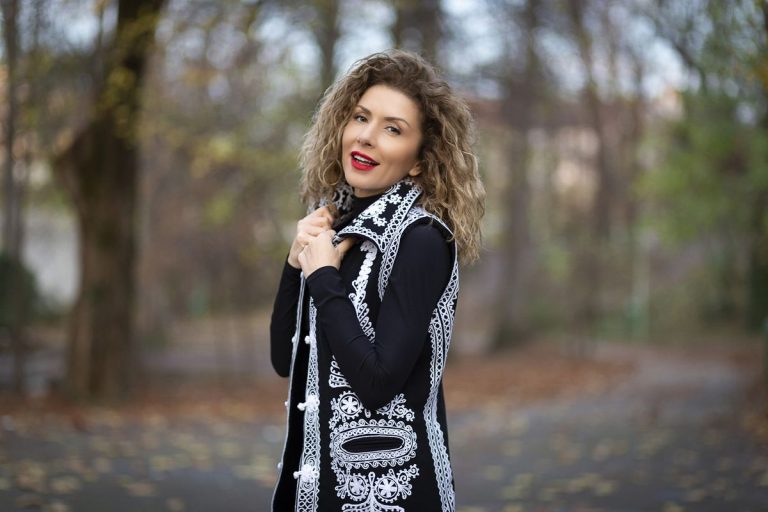 Secretul lui Carmen Brumă pentru cea mai bună prăjitură de toamnă. E delicioasă și cu puține calorii