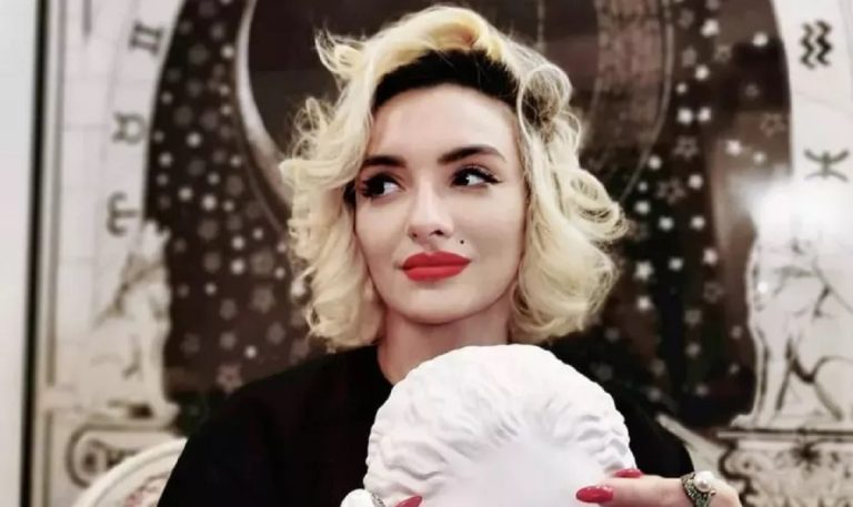 Viciul de care Ana Morodan nu poate să scape. Contesa digitală a recunoscut: “Asta mă strică pe mine” VIDEO EXCLUSIV