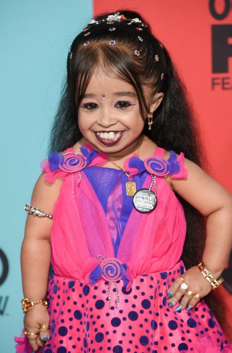 Cine este și cum arată Jyoti Amge, cea mai mică femeie din lume: „Am cele mai mici palme și tălpi”. Vizită surpriză pe platoul „Chefi la cuțite”