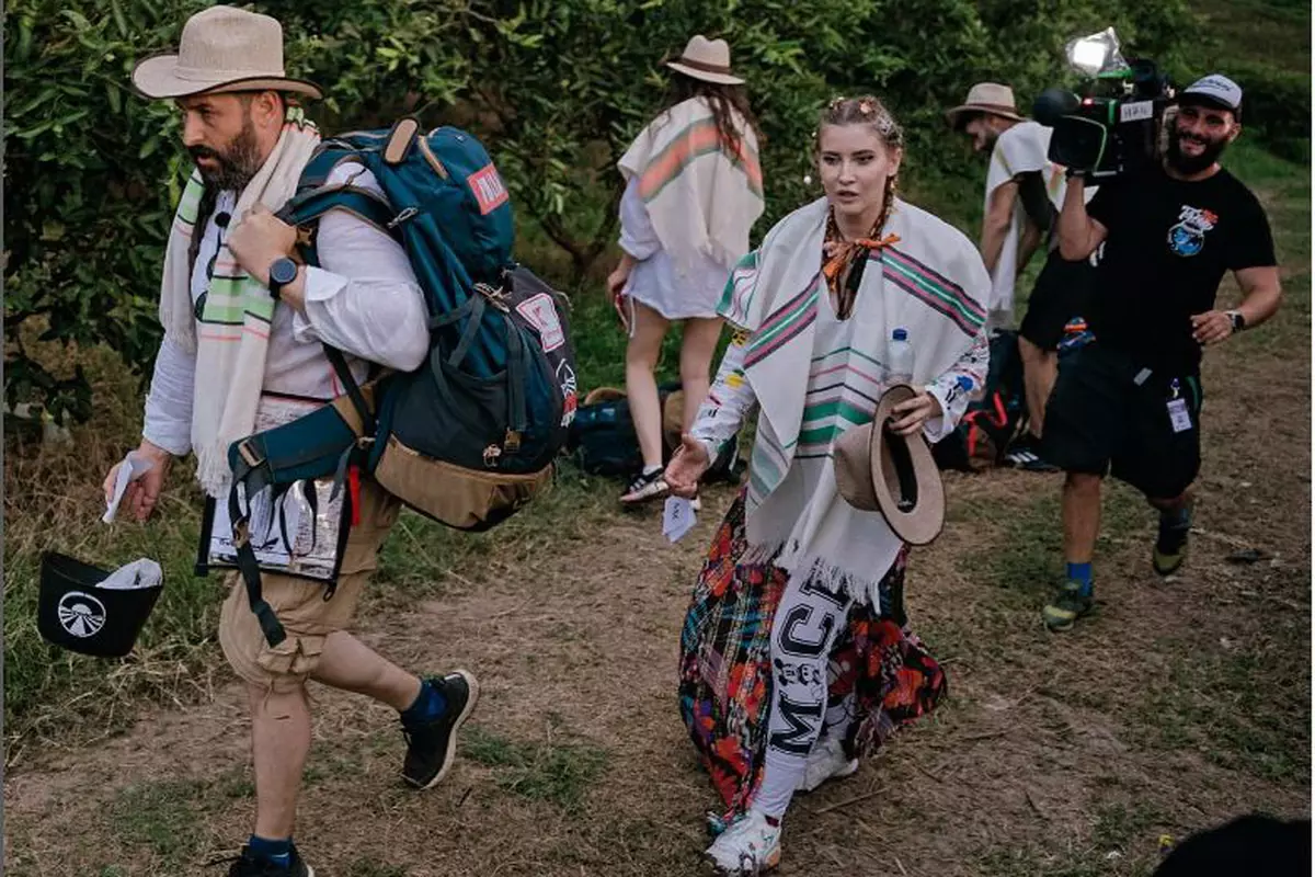 Cine este Mike, iubitul Iuliei Albu 1