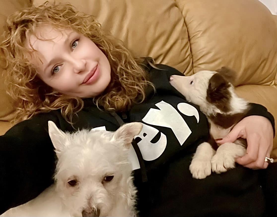 Cu ce se ocupa Joana Benedek de cand a renuntat la telenovelele mexicane 4