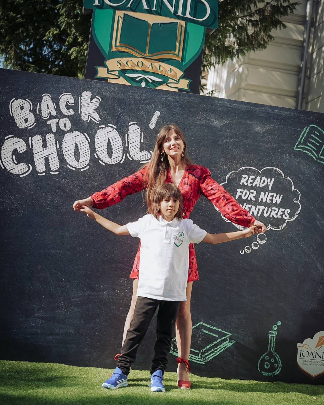 Ce face fiul Danei Rogoz, atunci când ea apare la televizor