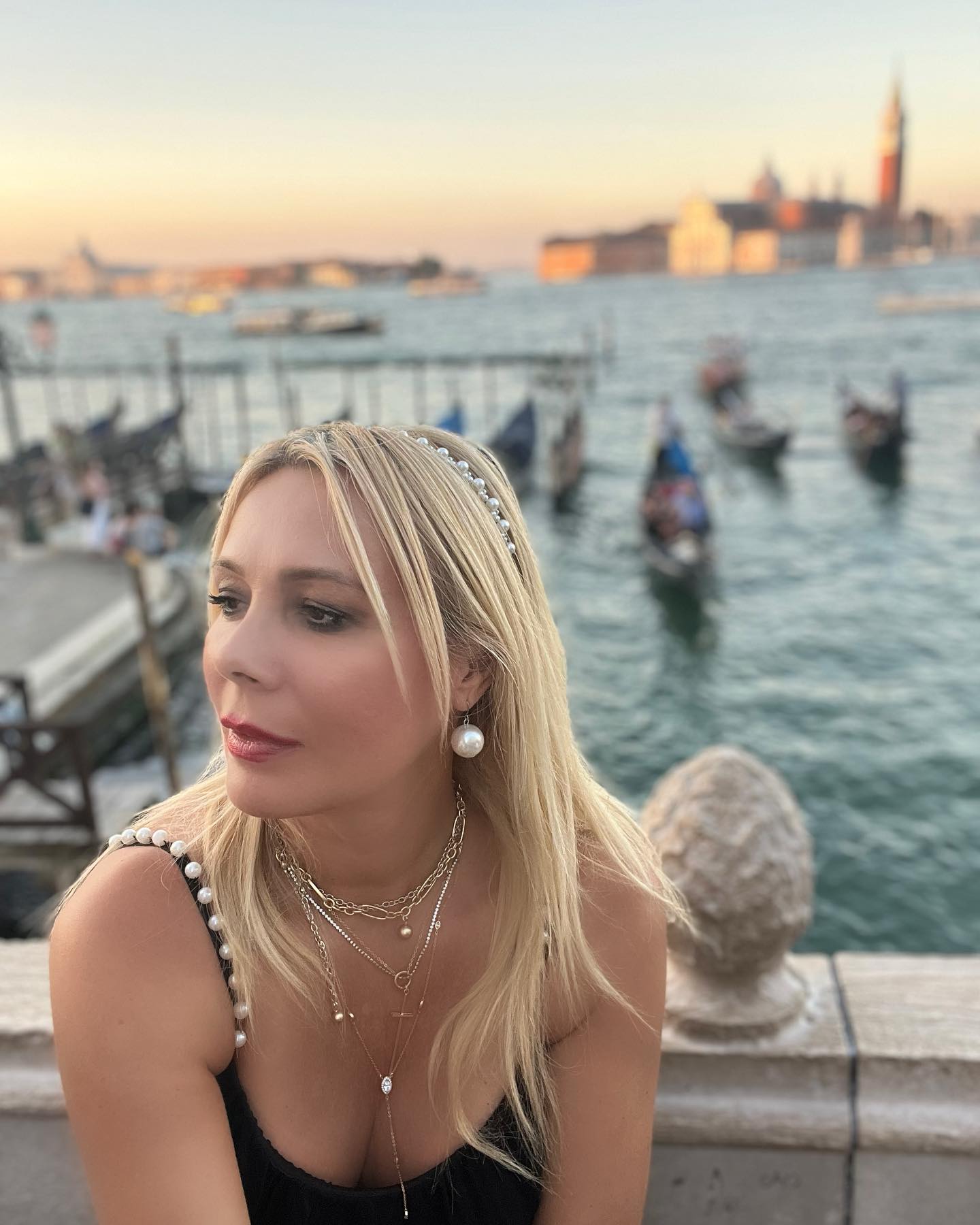 Cum a scăpat Dana Săvuică de complexele din adolescență