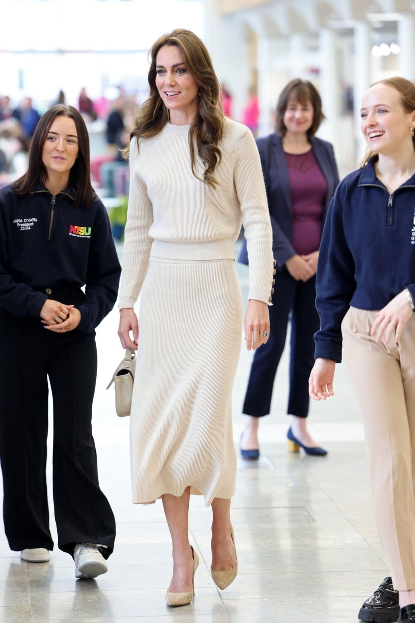 Cine este românca de la care Kate Middleton se îmbracă