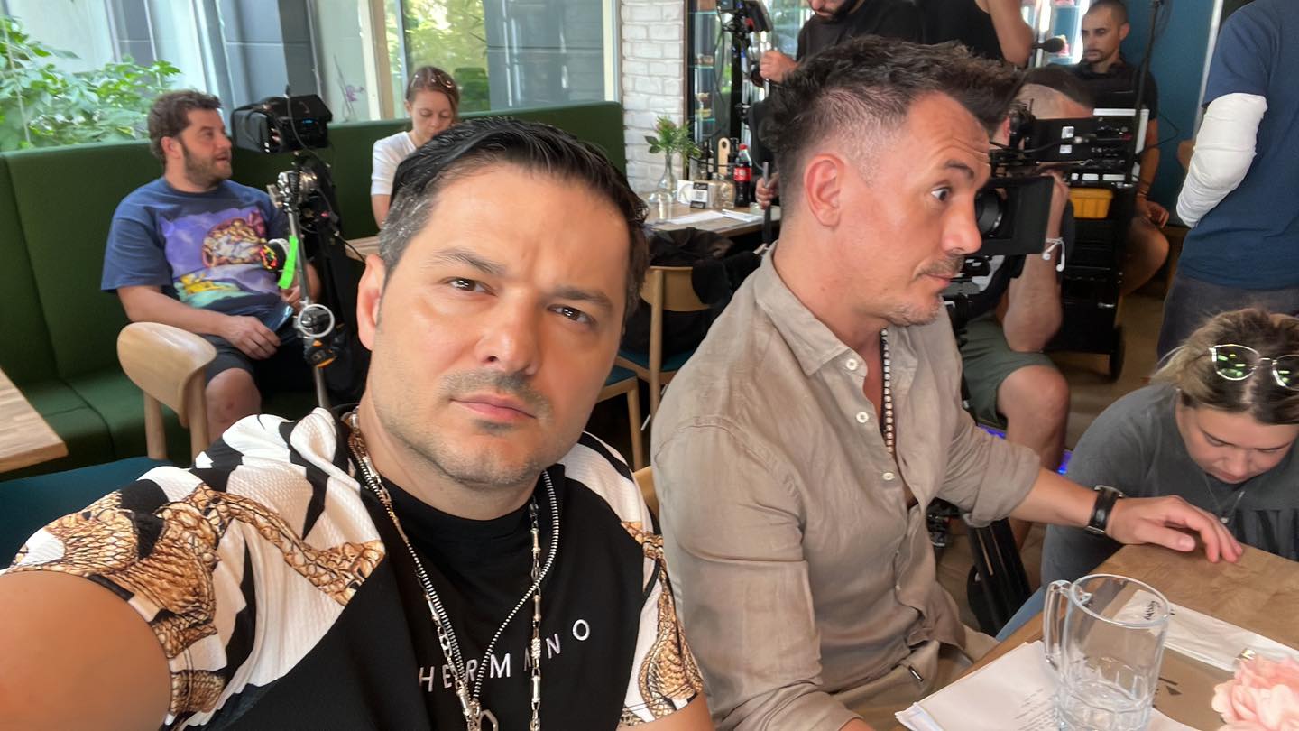 Liviu Varciu a vandut haine la portbagaj si nu se sfieste sa recunoasca asta