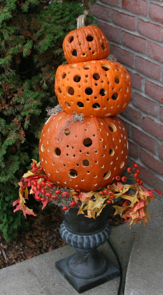 Modele de dovleci de Halloween 2023