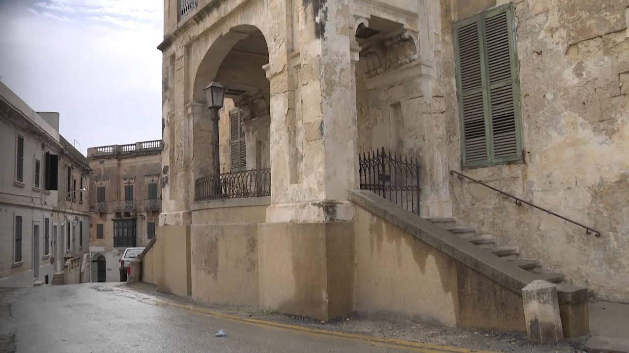 Cum arata acum vila din Malta in care Regina Elisabeta si Printul Philip au locuit la inceputul casniciei lor