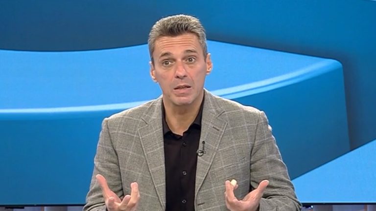 Mircea Badea renunță la televiziune? Anunțul plin de revoltă făcut în direct: “Am mâinile legate”