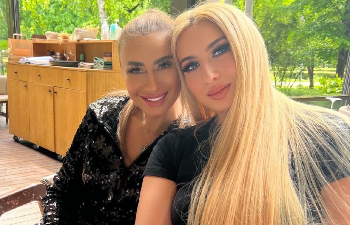 Anamaria Prodan si fiica ei, Sarah