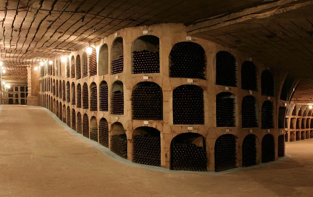 Locul din Cartea Recordurilor unde se vorbește limba română