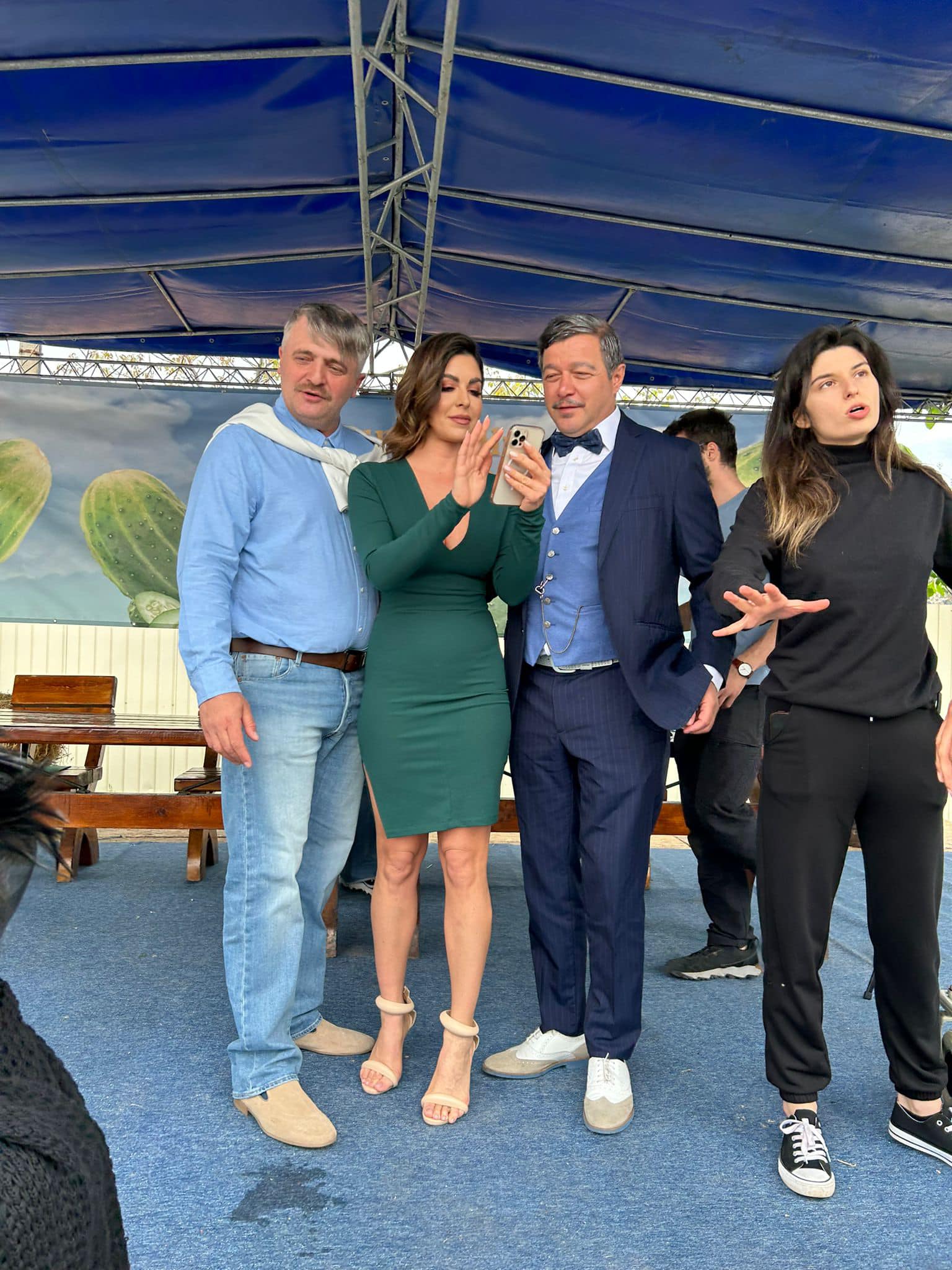 Alin Panc și Văru Săndel recunosc că își dau roluri în filmele produse de ei ca să facă economie la buget