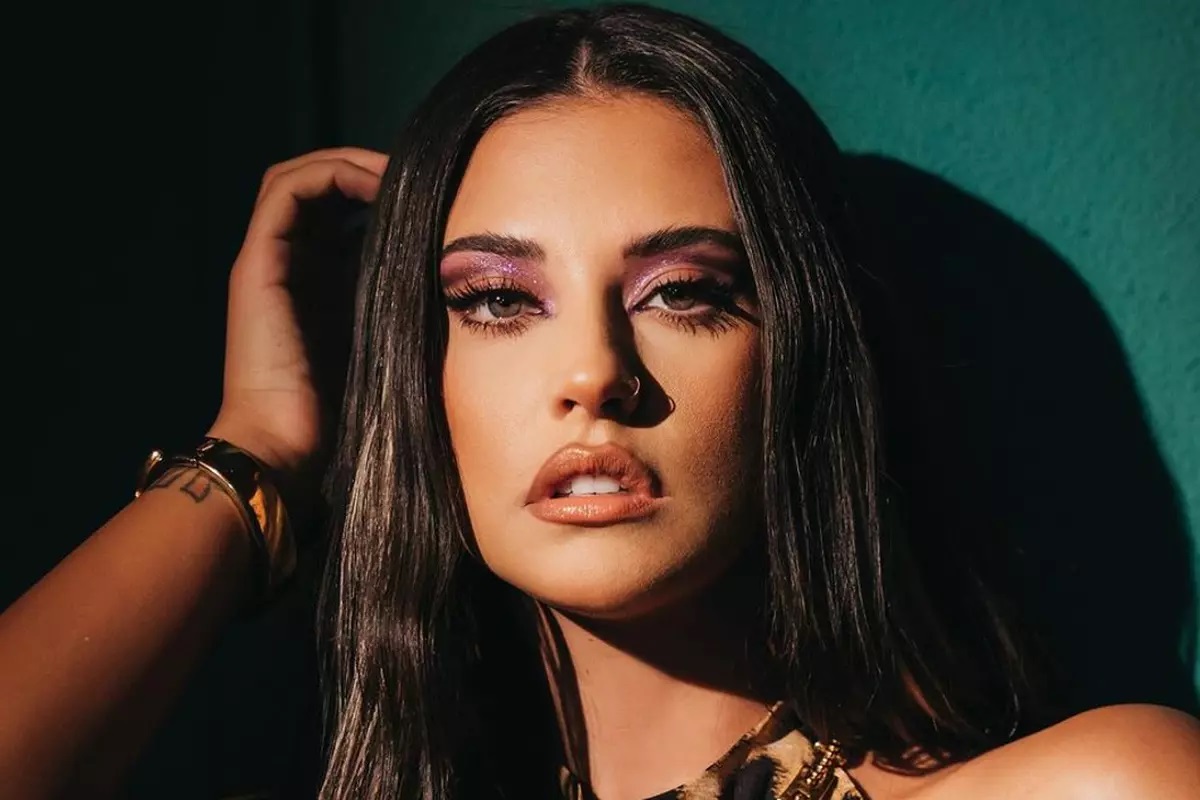 Antonia, asa cum nu ai vazut-o niciodata