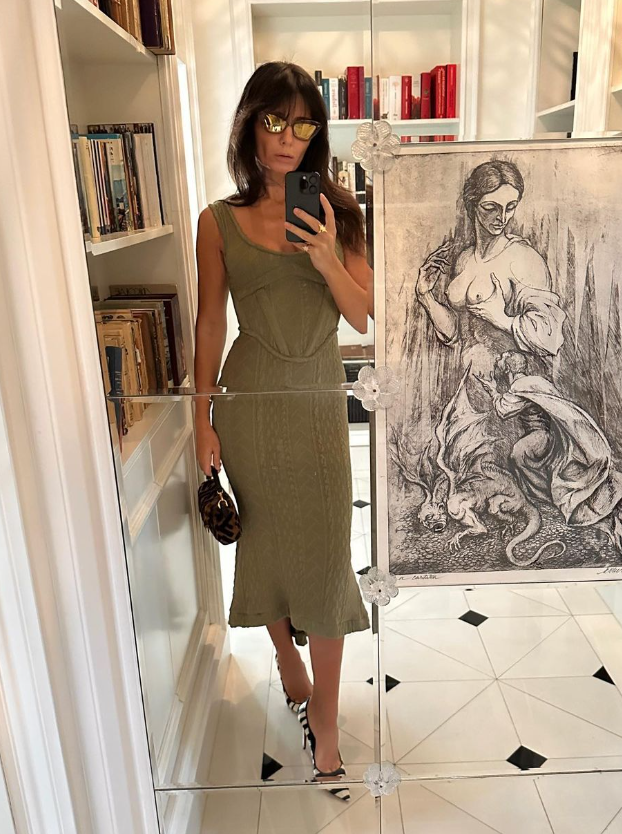 Cât costă gențile purtate de Dana Budeanu. Colecția vedetei include printre cele mai scumpe poșete din lume