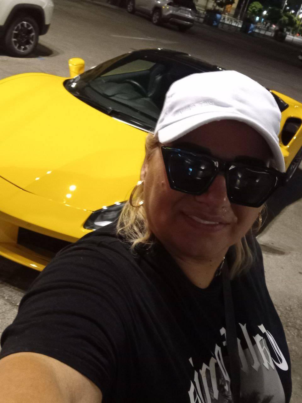 Ce s-a ales de Nikita de România. Se laudă cu mașini scumpe și iubitul plin de mușchi FOTO