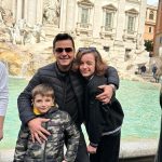 Cum reușește Cove să mențină romantismul în relația cu soția lui, chiar și după 10 ani de căsnicie