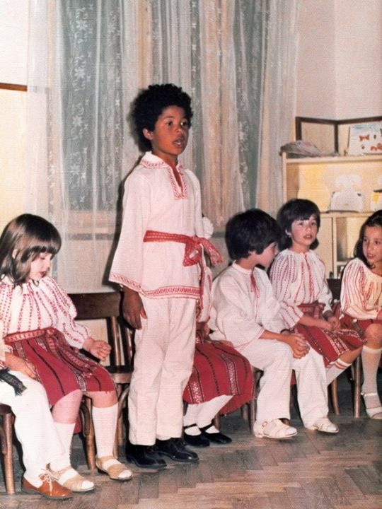 Cum arăta Cabral în adolescență. Imagine de colecție cu prezentatorul Pro TV, puțini îl știu așa FOTO