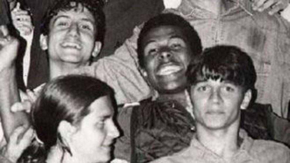 Cum arăta Cabral în adolescență. Imagine de colecție cu prezentatorul Pro TV, puțini îl știu așa FOTO