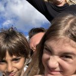 Cum arata baiatul adoptat de Horia Brenciu