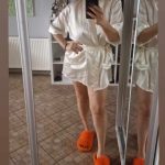 Cum s-a pozat Oana Roman, după ce a fost acuzată de Vica Blochina că își editează prea mult pozele. S-a arătat în toată splendoarea, fără filtre și retușuri