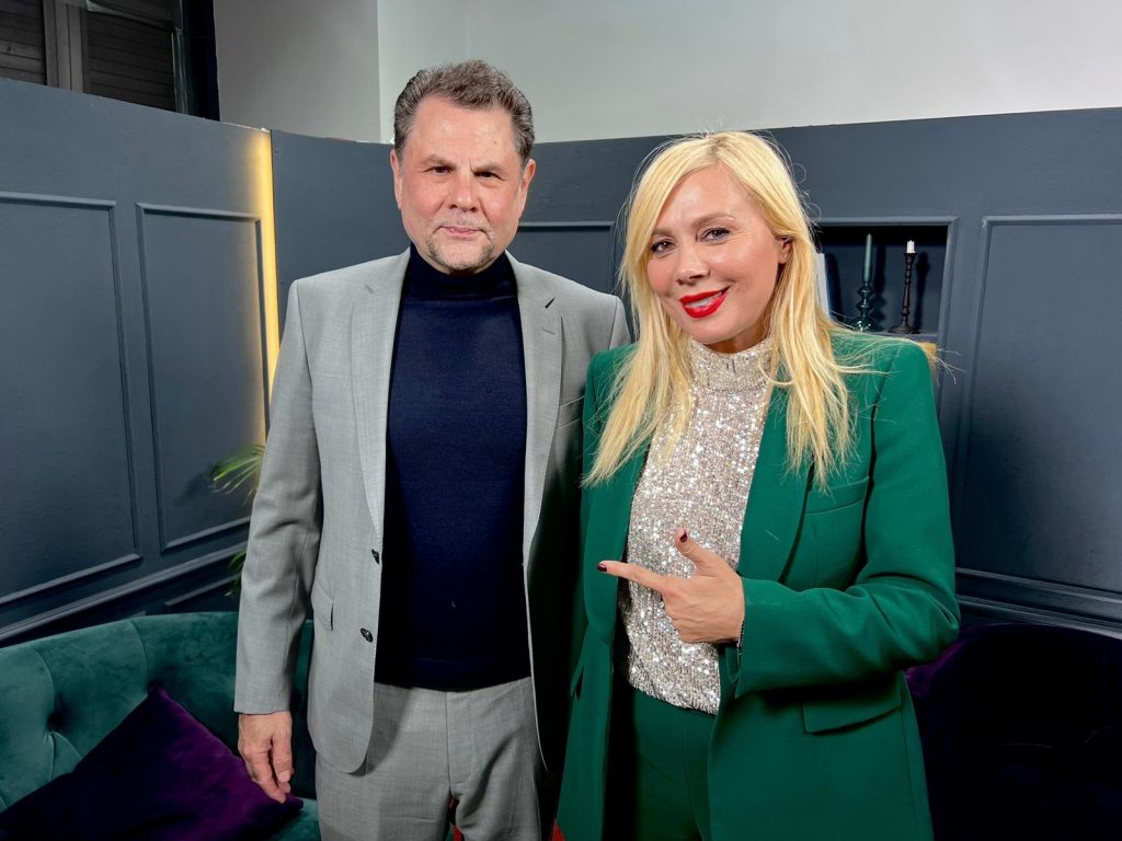 Dana Săvuică și regizorul Eugene Buică