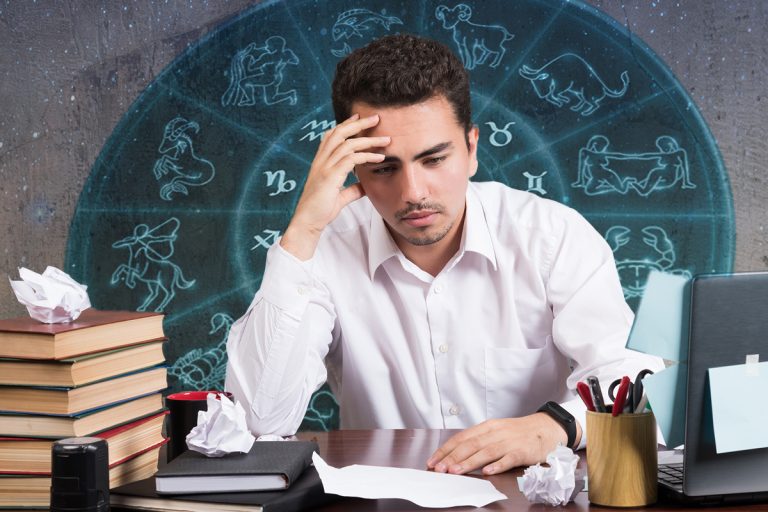 Horoscop zilnic 10 noiembrie 2023. Schimbări majore pentru acești nativi, ce dificultăți apar