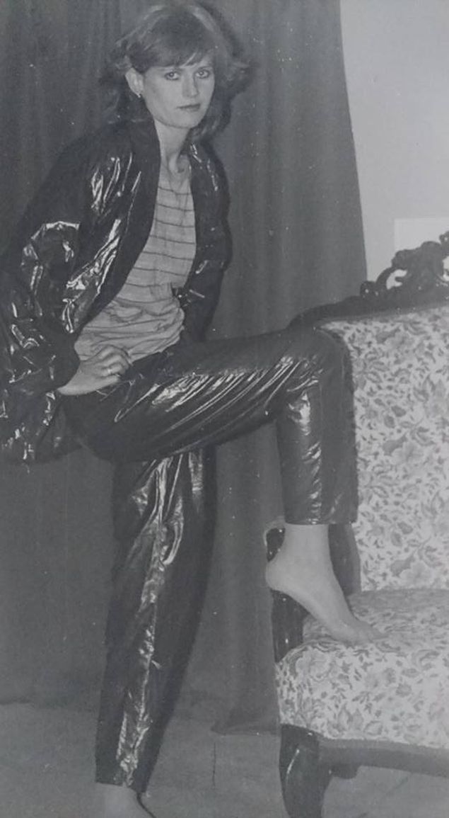 Imagine nemaivăzută cu Monica Tatoiu. Cum arăta în tinerețe. Sigur nu o recunoști