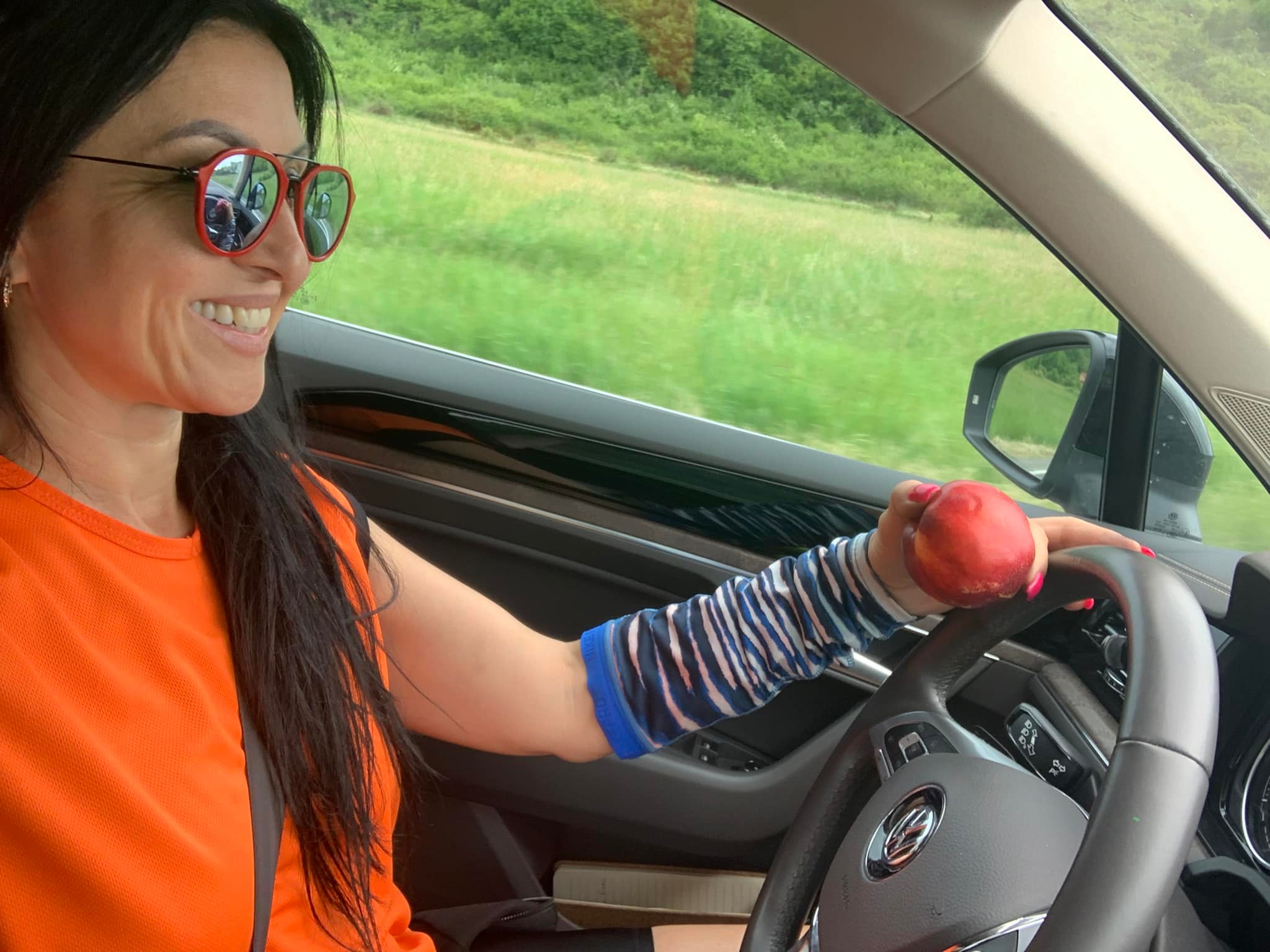 Imagini senzaționale cu presupusa amantă a lui Zsolt Csergo, Kinga Sebestyén. Ce s-a ales de „rivala” Nicoletei Luciu, din ce face bani acum