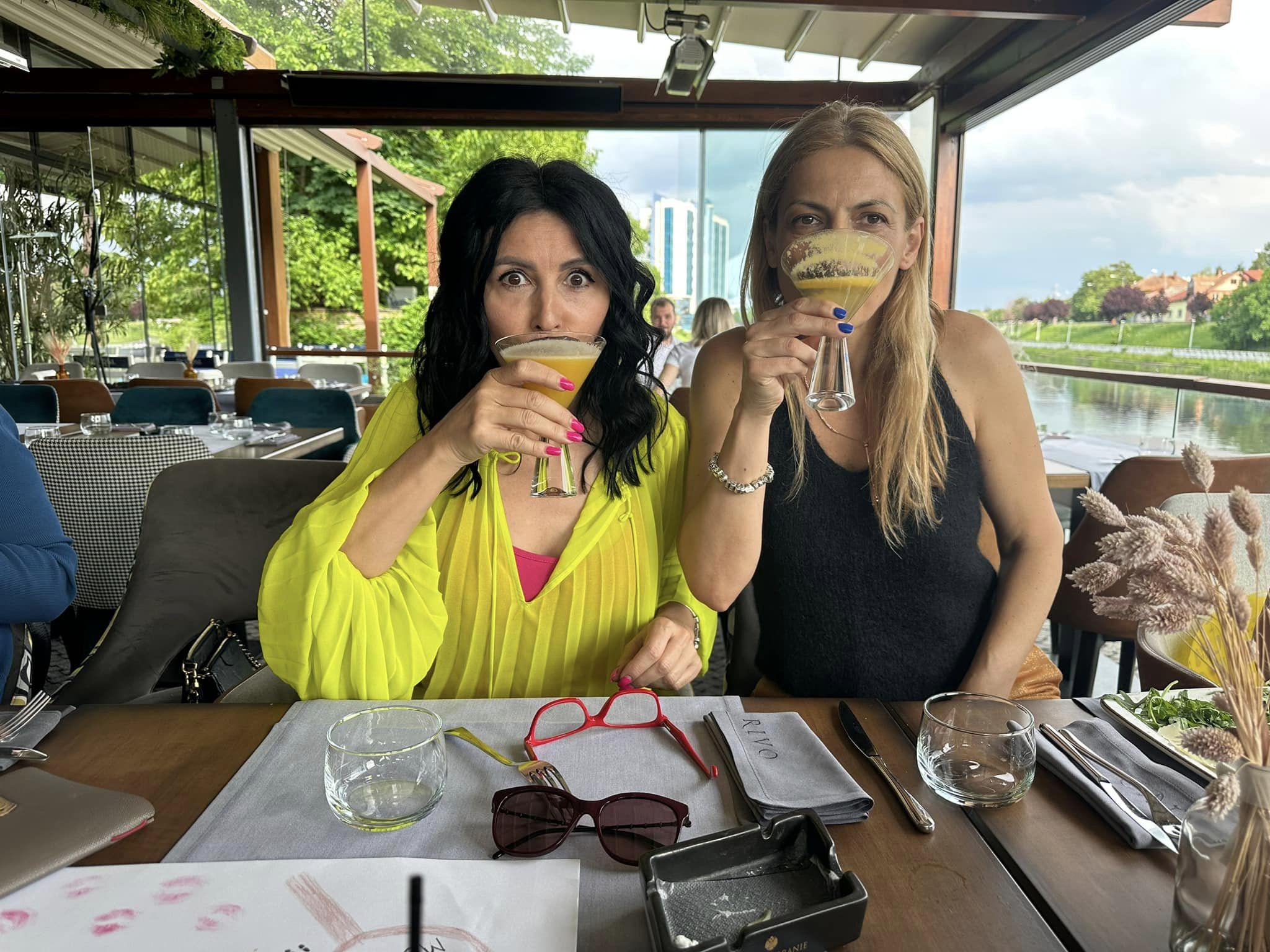 Imagini senzaționale cu presupusa amantă a lui Zsolt Csergo, Kinga Sebestyén. Ce s-a ales de „rivala” Nicoletei Luciu, din ce face bani acum