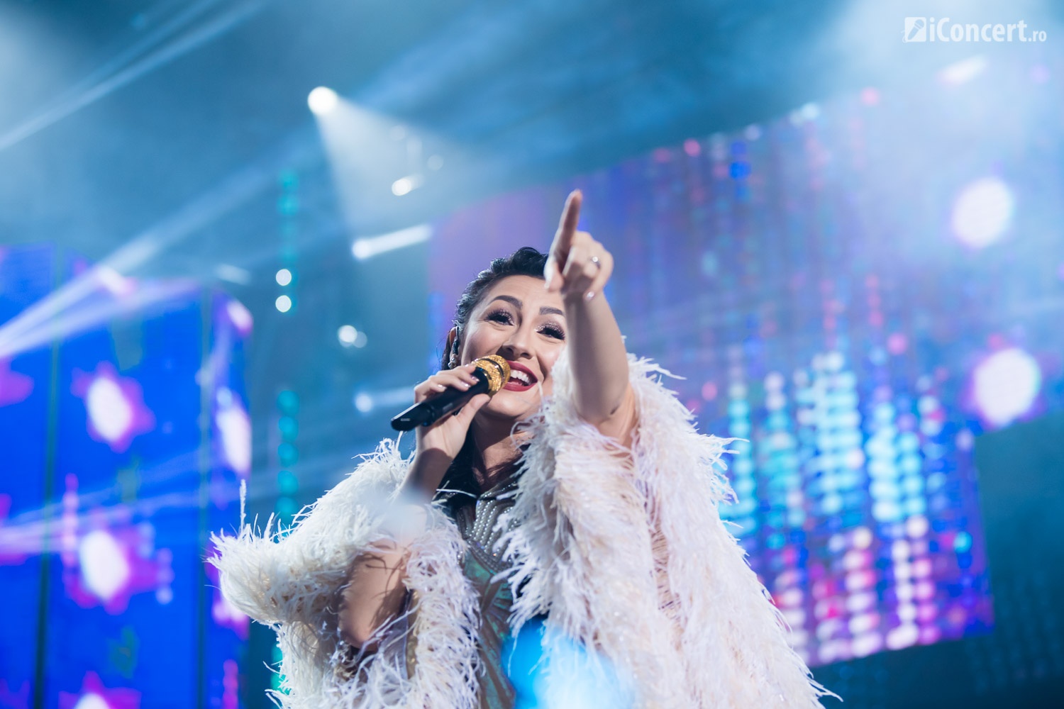 Prin ce a trecut Andra in cariera ei 5