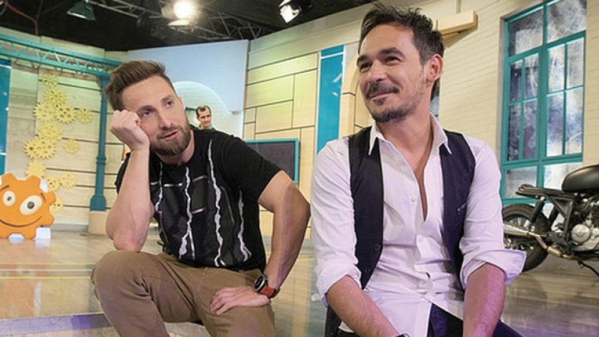 Cum a făcut Răzvan Simion primii bani, alături de Dani Oțil, înainte de a ajunge în televiziune