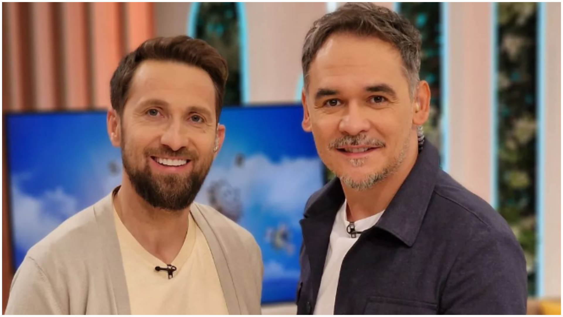 Cum a făcut Răzvan Simion primii bani, alături de Dani Oțil, înainte de a ajunge în televiziune