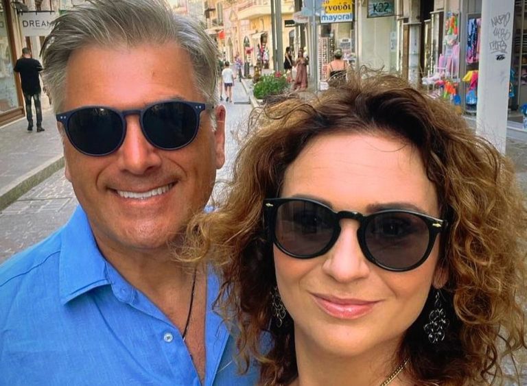 Cine este și cu ce se ocupă Raluca Olaru, soția lui Mircea Radu. “Este o femeie atentă și discretă”. Sunt căsătoriți de 11 ani