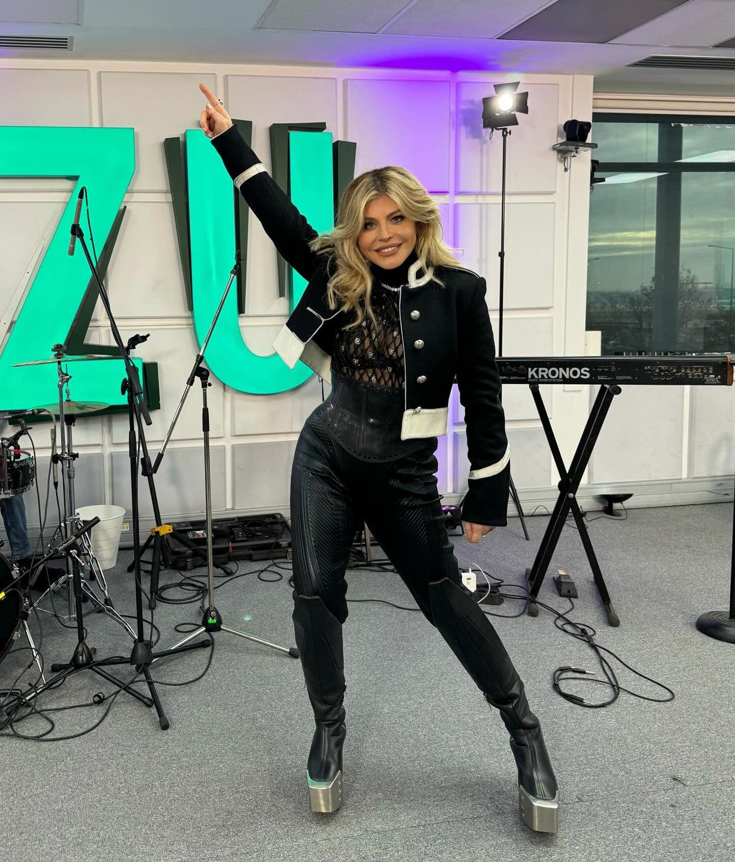 Loredana Groza, o noua aparitie spectaculoasa