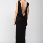 5 ținute fabuloase pentru un look de petrecere. Cum să porți rochia neagră cu stil de Revelion