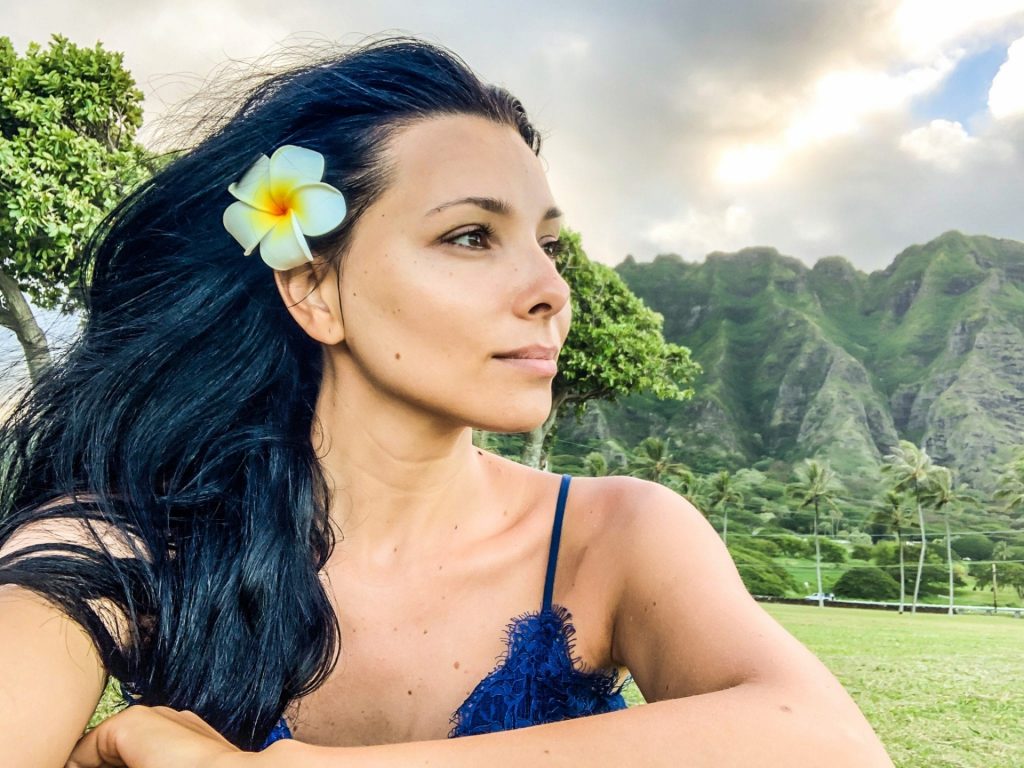 Acum e tare frumoasa Corina Caragea, insa arata cu totul altfel inainte sa ajunga la Pro TV 1