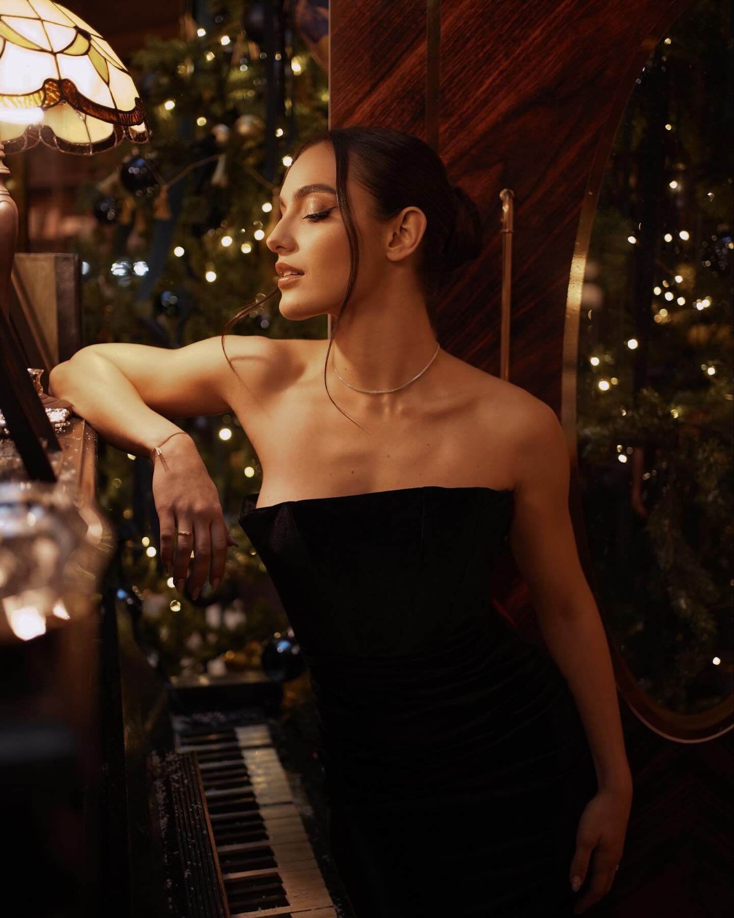 Alexia Eram are un corp de invidiat 4