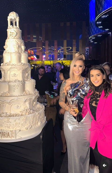 Anamaria Prodan, superbă la 51 de ani. Ținuta purtată la petrecerea de ziua ei a atras toate privirile, așa ceva nu ai mai văzut